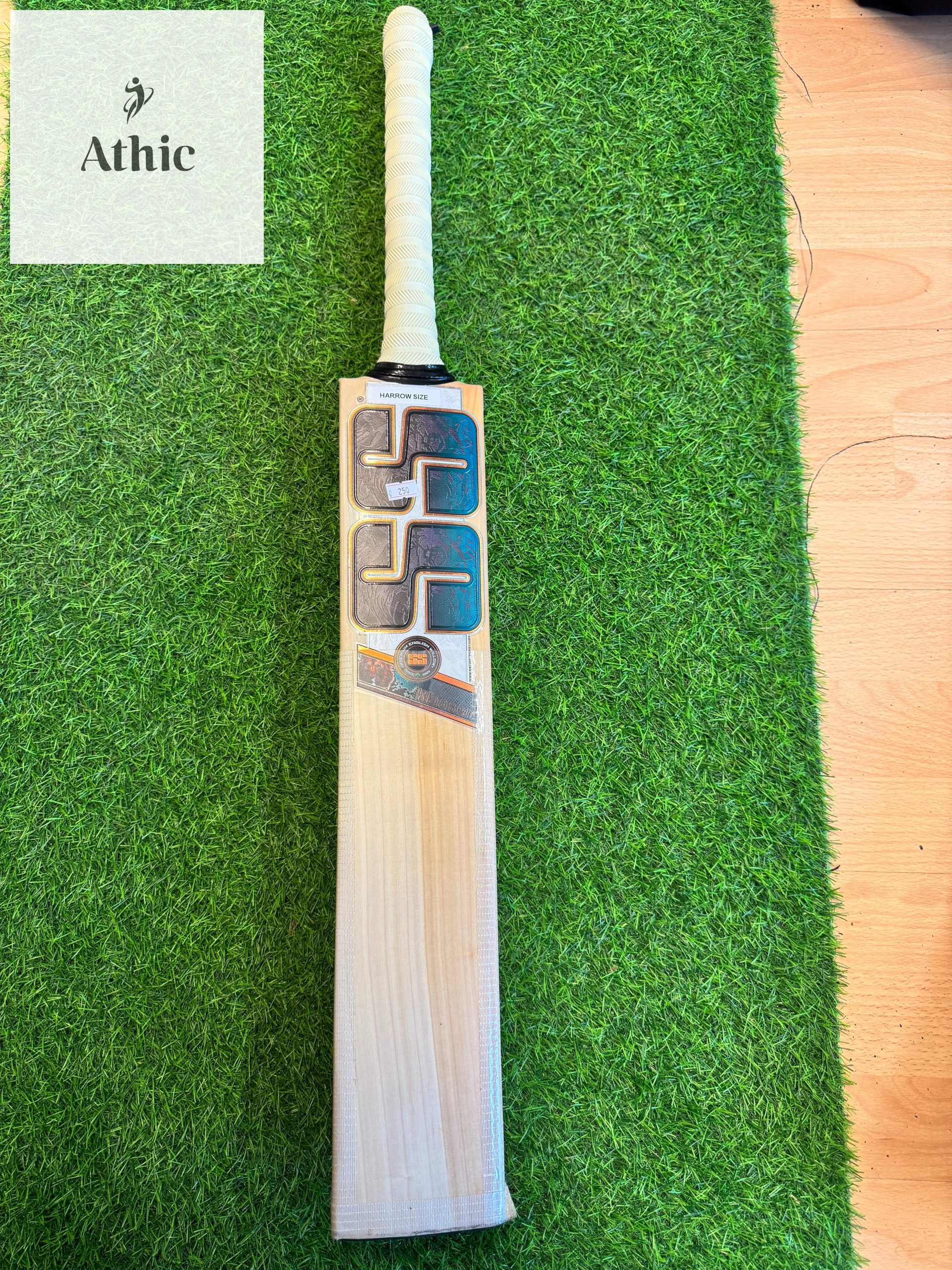 SS Harrow Size Bat – Limited Edition (Black & Teal)