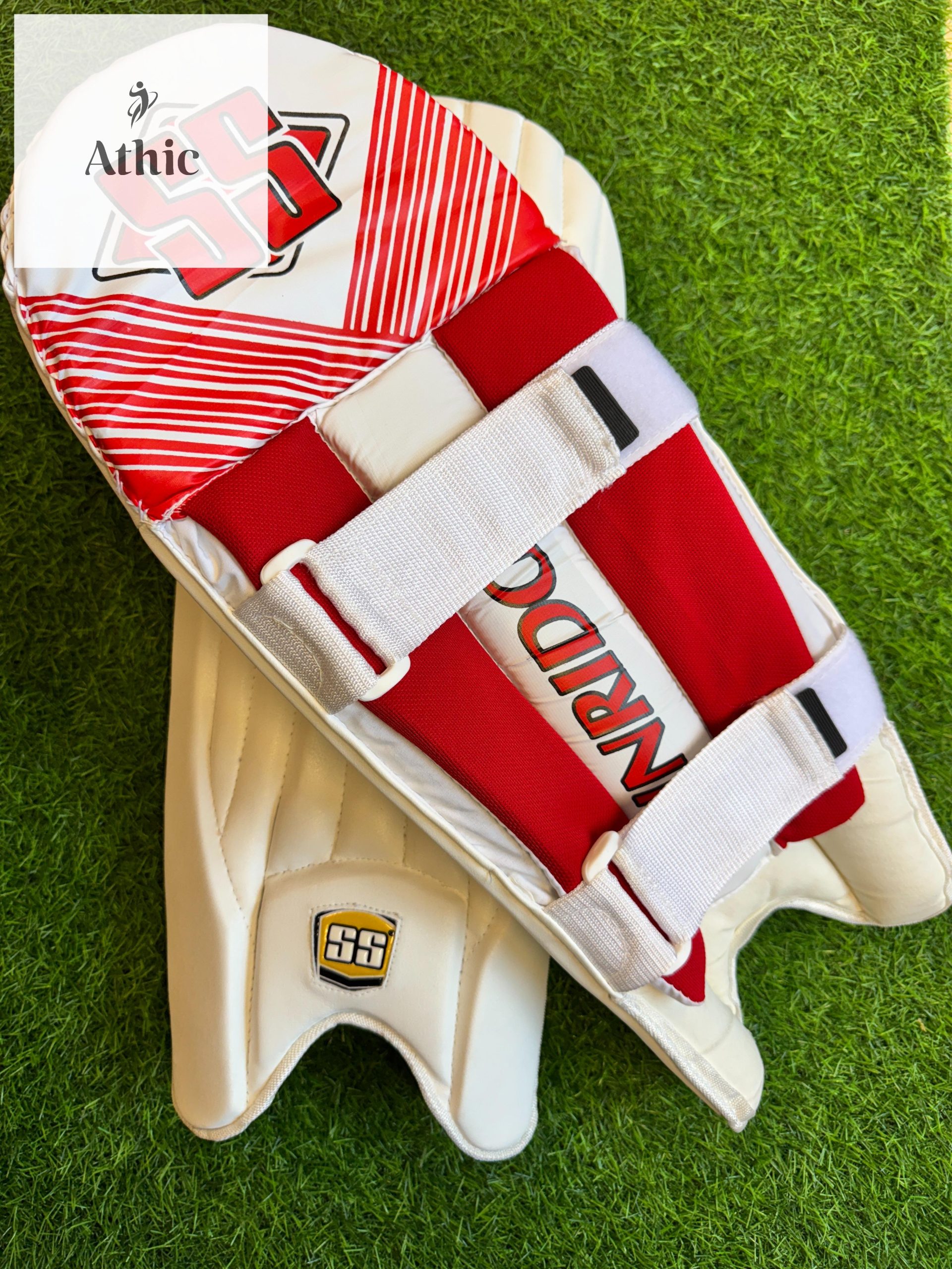 SS Wicket Keeping Pads - Lightweight Comfort & Protection - Image 5